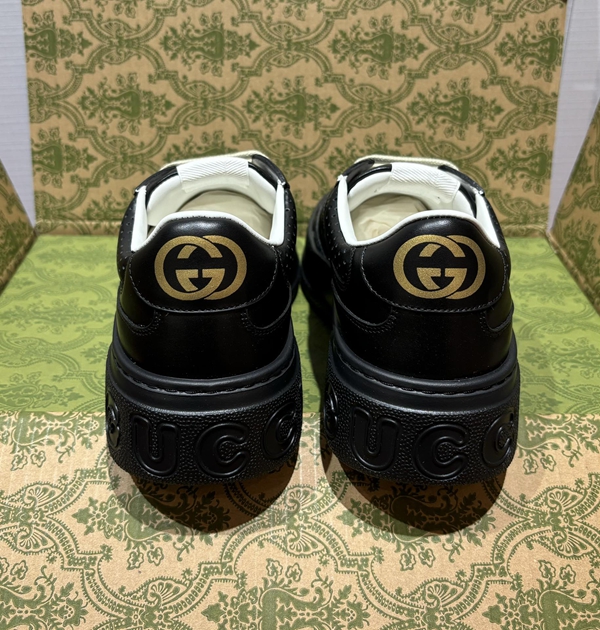 グッチ靴素材ディテール